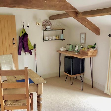 Neuadd B&B Suites Crickhowell Exteriér fotografie