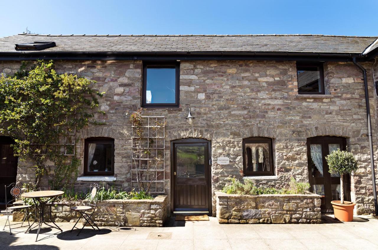 Neuadd B&B Suites Crickhowell Exteriér fotografie