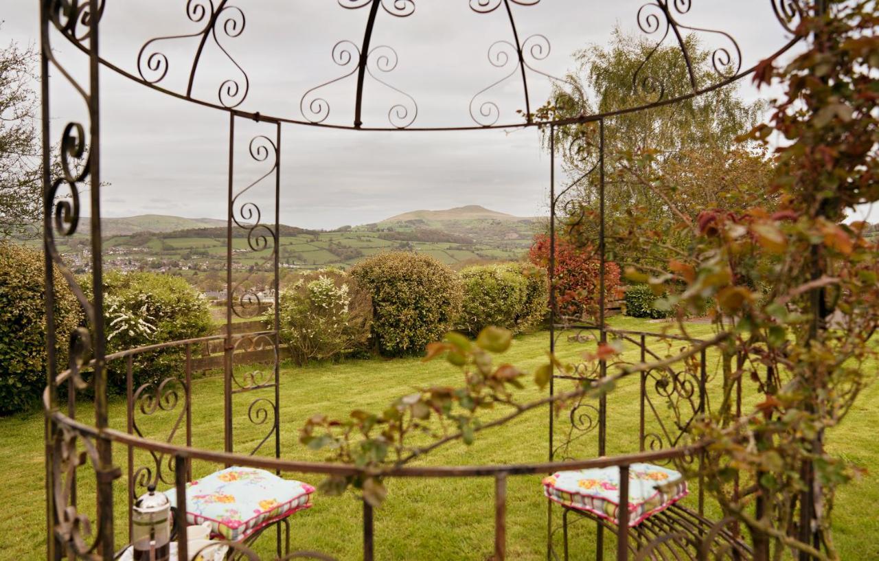 Neuadd B&B Suites Crickhowell Exteriér fotografie