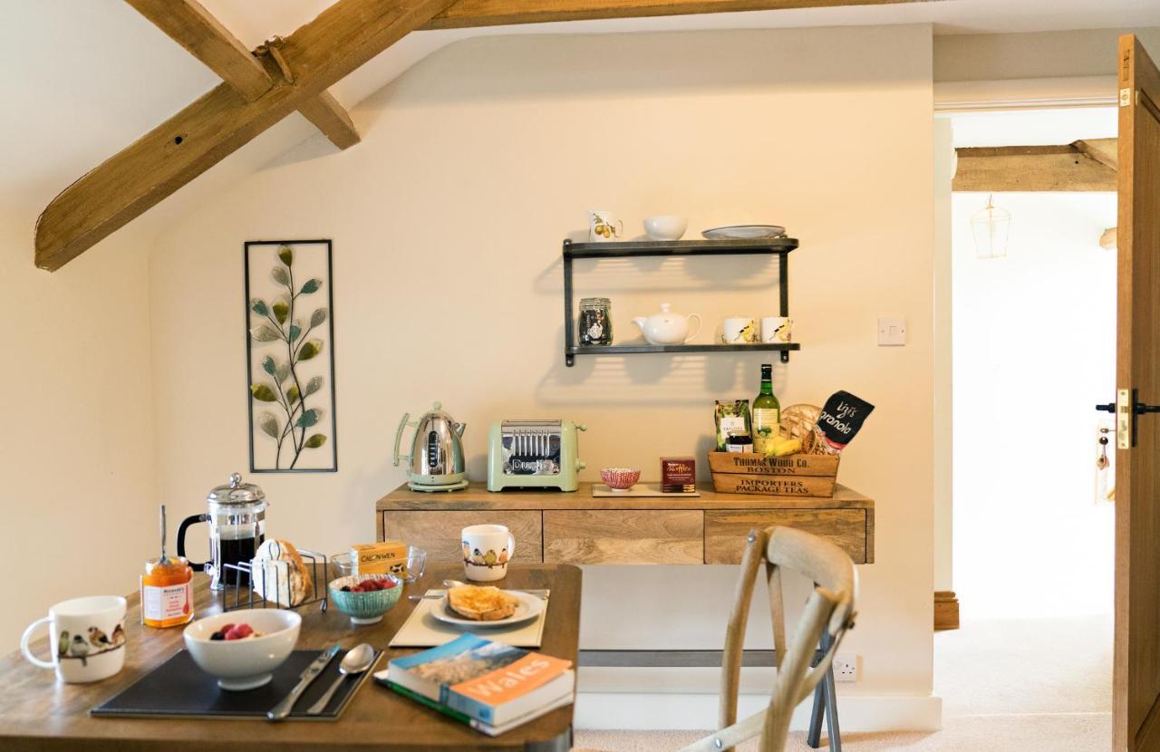 Neuadd B&B Suites Crickhowell Exteriér fotografie
